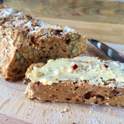 Quinoa-Baguette mit Chili-Salz